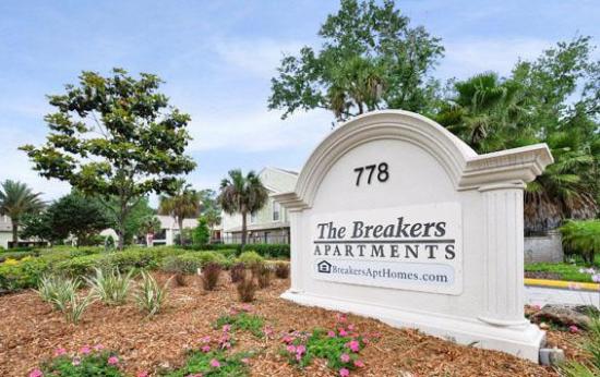 Breakers Apartments